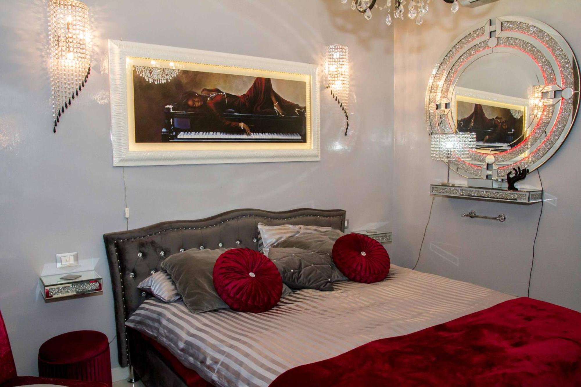 Jacuzzi Love SuitesweetRom Exterior foto
